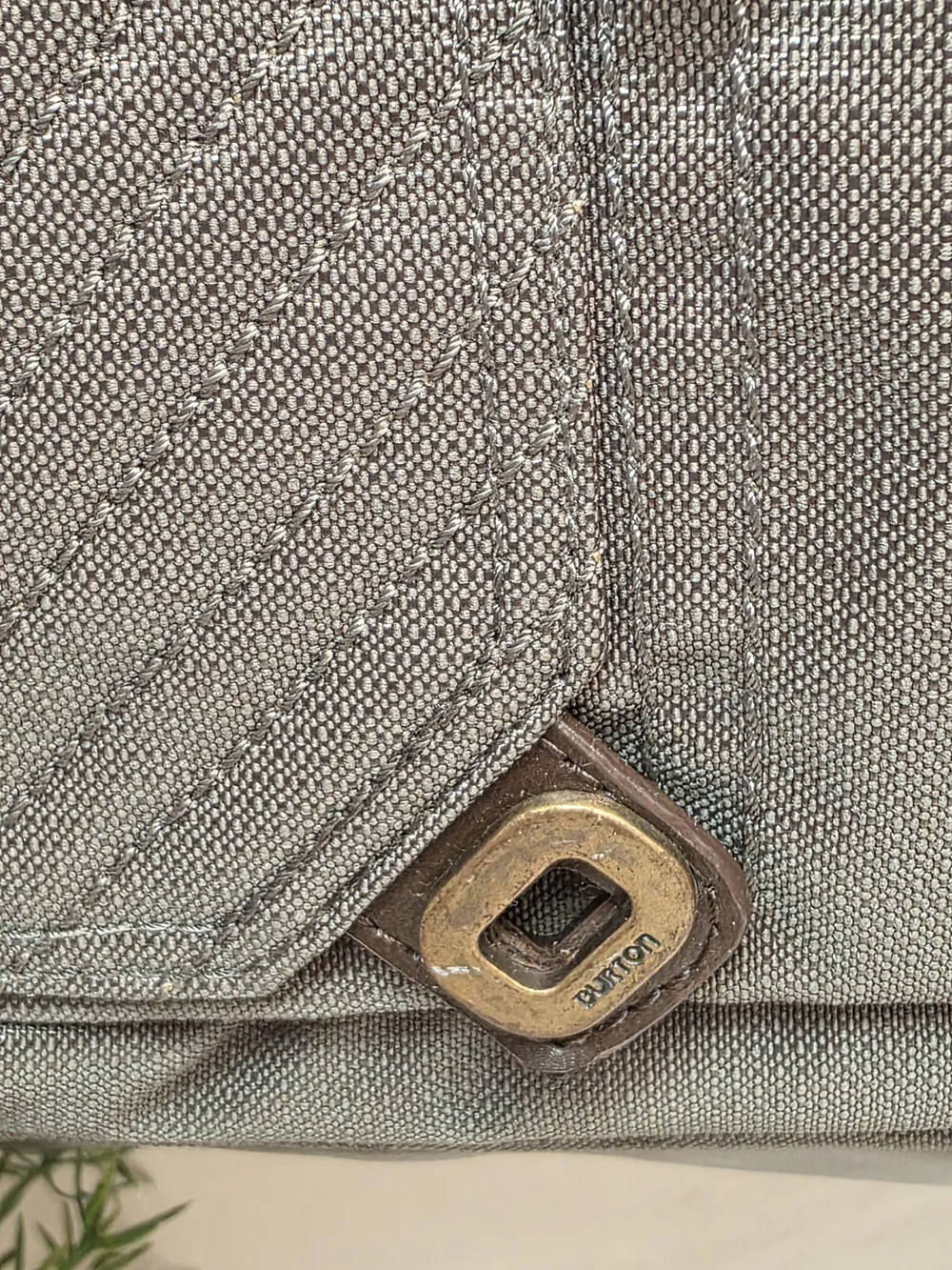 Vintage Burton  Demand Messenger  Laptop Evergreen Canvas Bag, Brass Logos, Y2k
